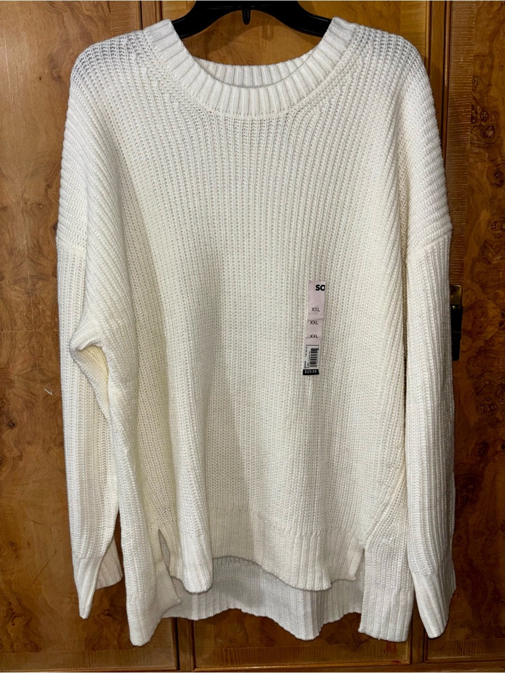 Women’s Crewneck Knit Sweater - White size XXL